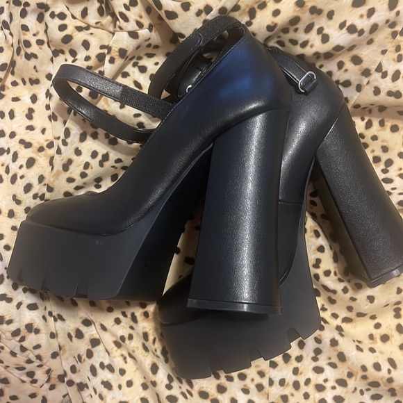 Steve Madden HARUKO Heels - Picture 7 of 7